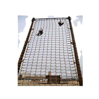 Polyamide climbing net for outdoor sports